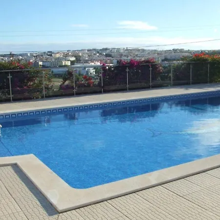 Villa Monte Ponto *